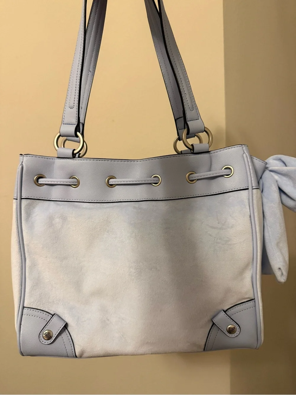 Juicy Couture Light Blue Shoulder Tote with Crest and Charm - Picture 3 of 6